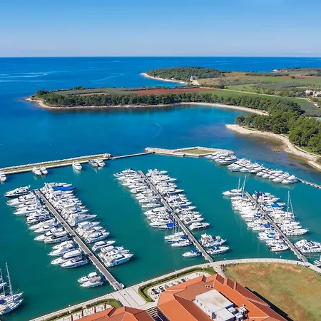 Gaudeo By Interhome Prázdninový dům